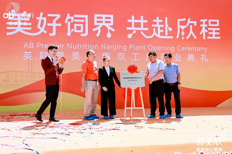 1755657591544785.jpg 011.jpg